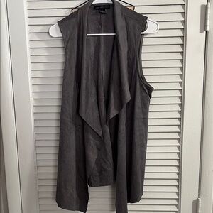 Gray Sleeveless Waterfall Vest